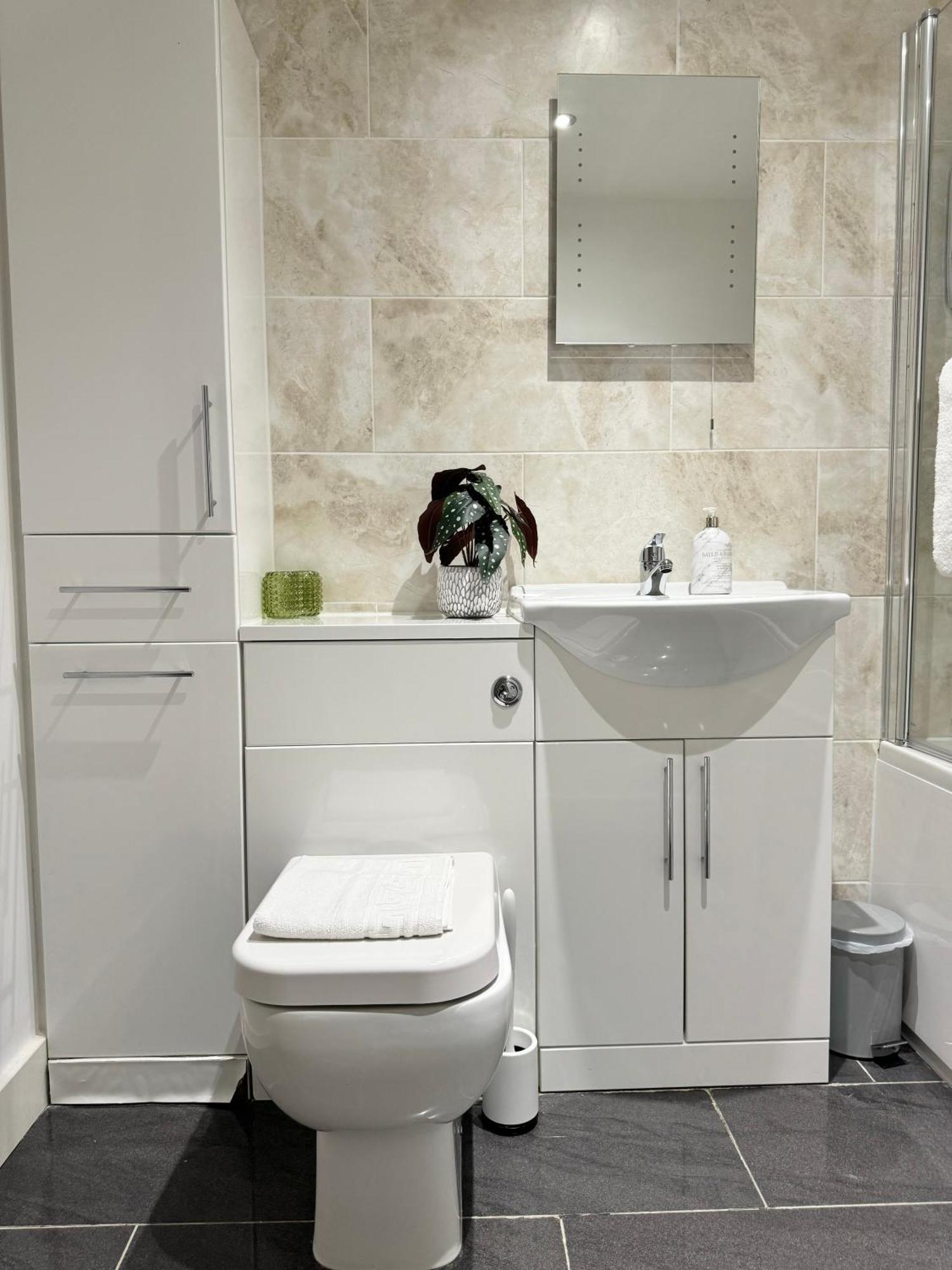 The Ravens Inn, 4 - Bed, Sleeps 6, Pets Welcome Улверстон Экстерьер фото